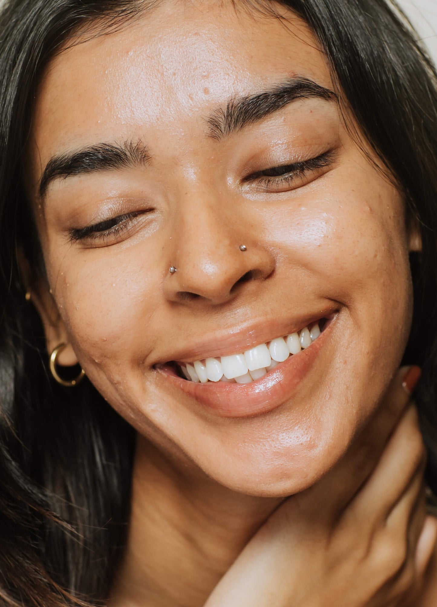 vegan cruelty free full coverage concealer creme concealer. #shade_CW4_|_Medium_Warm