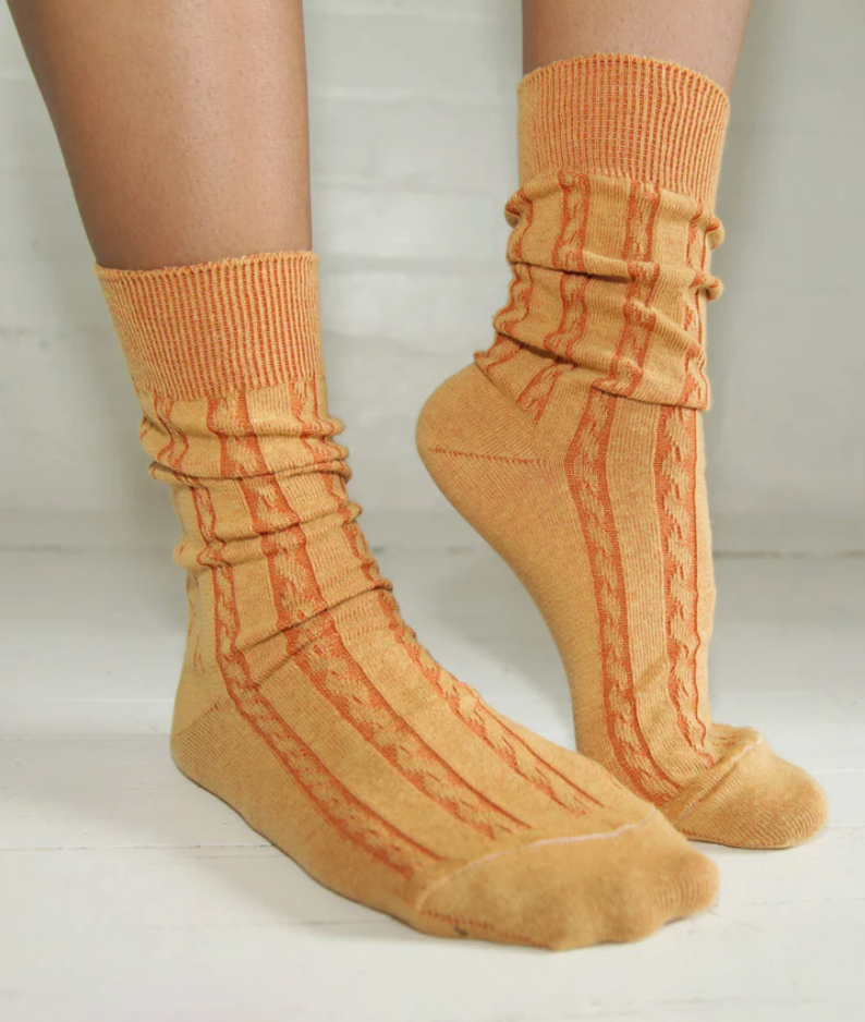 OKAYOK- Cable Knit Dress Socks