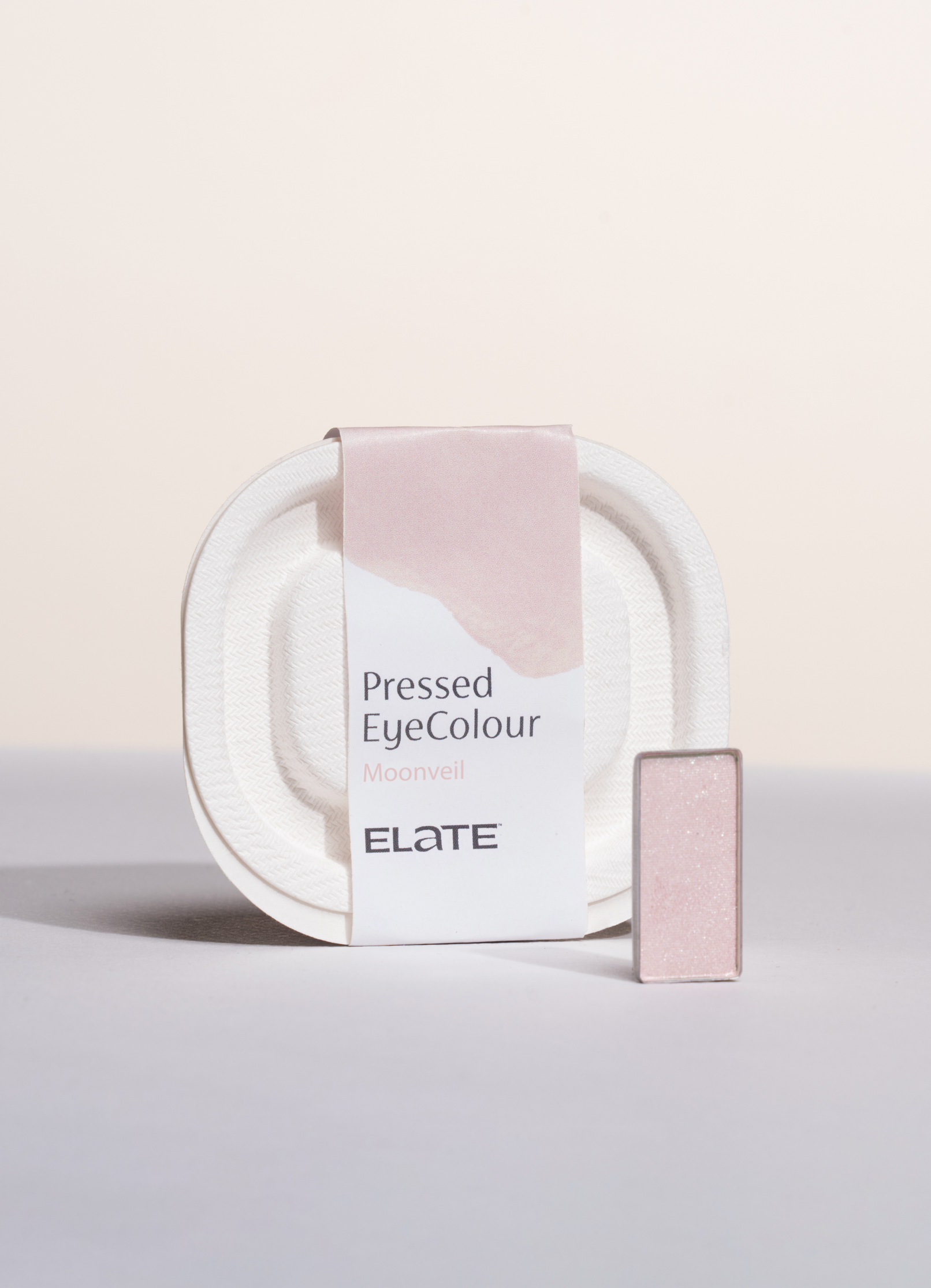 Vegan and cruelty free beauty, eyeshadow, smokey eye, neutral eyeshadow #shade_Moonveil_|_Shimmery_Opal