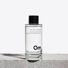 Om Organics AHA BHA Niacinamide Glow Tonic