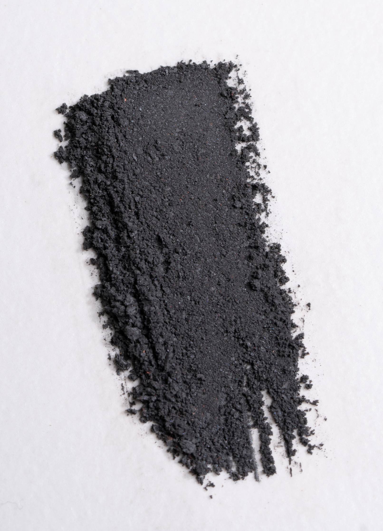 Vegan and cruelty free beauty, eyeshadow, neutral eyeshadow #shade_Dusk_|_Deep_Matte_Grey