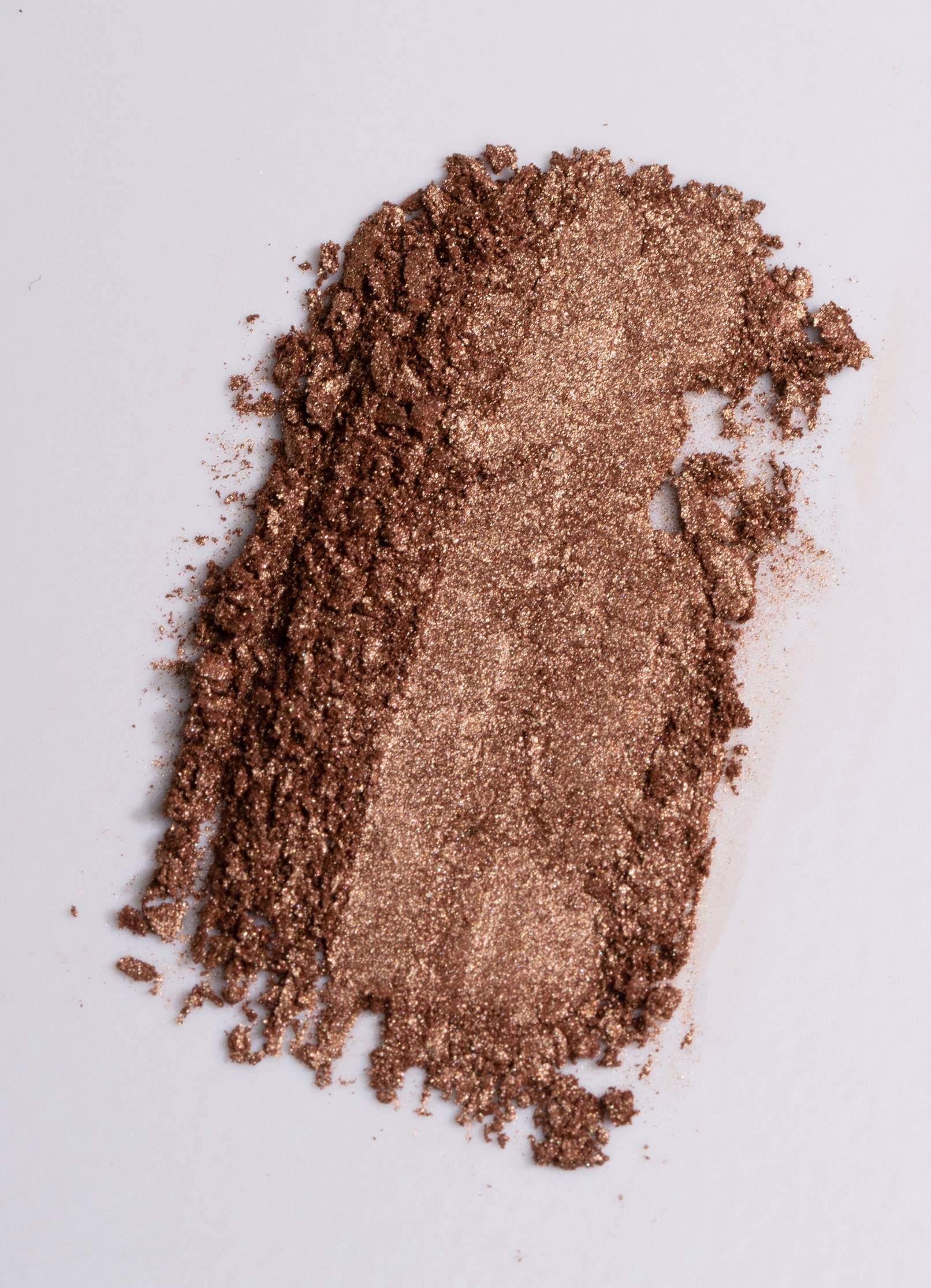 Vegan and cruelty free beauty, eyeshadow, neutral eyeshadow #shade_Ember_|_Shimmering_Copper